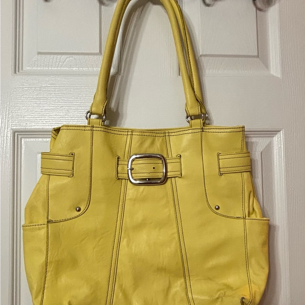 Elegant Yellow Shoulder Bag